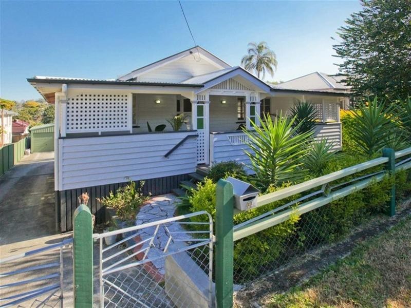 41 Emma Street, Holland Park West QLD 4121