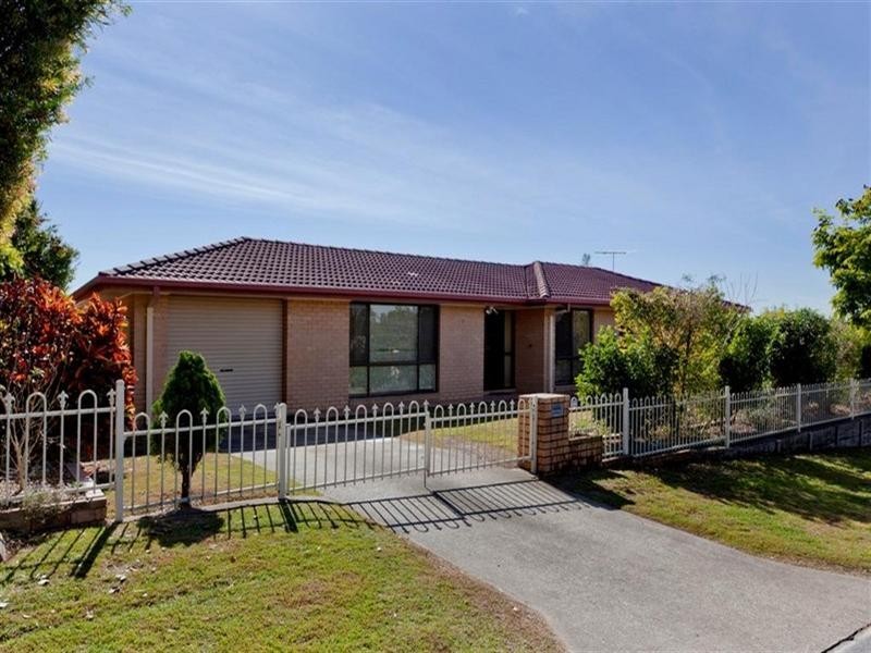 1 Boorala Crescent, Eight Mile Plains QLD 4113