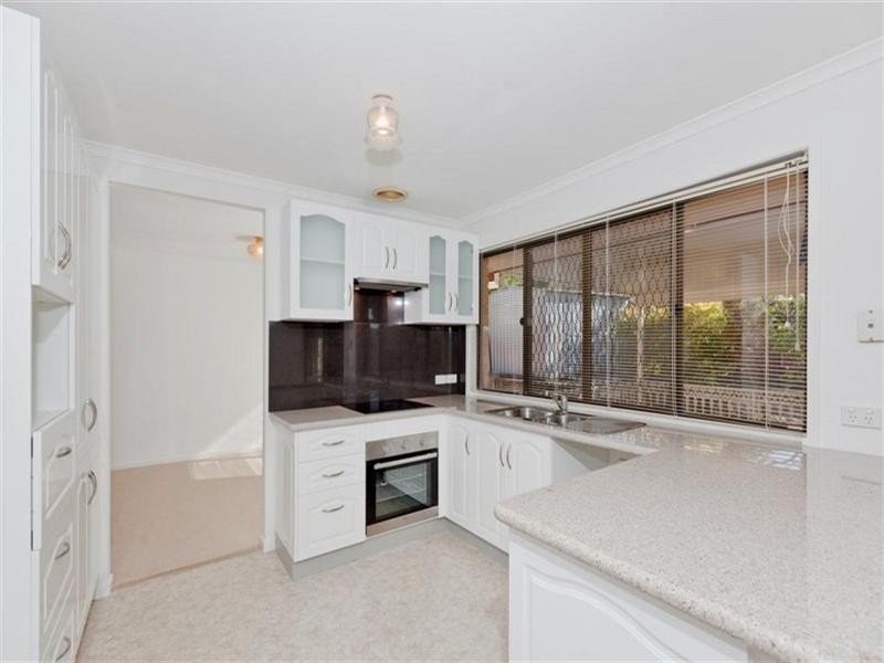 1 Boorala Crescent, Eight Mile Plains QLD 4113