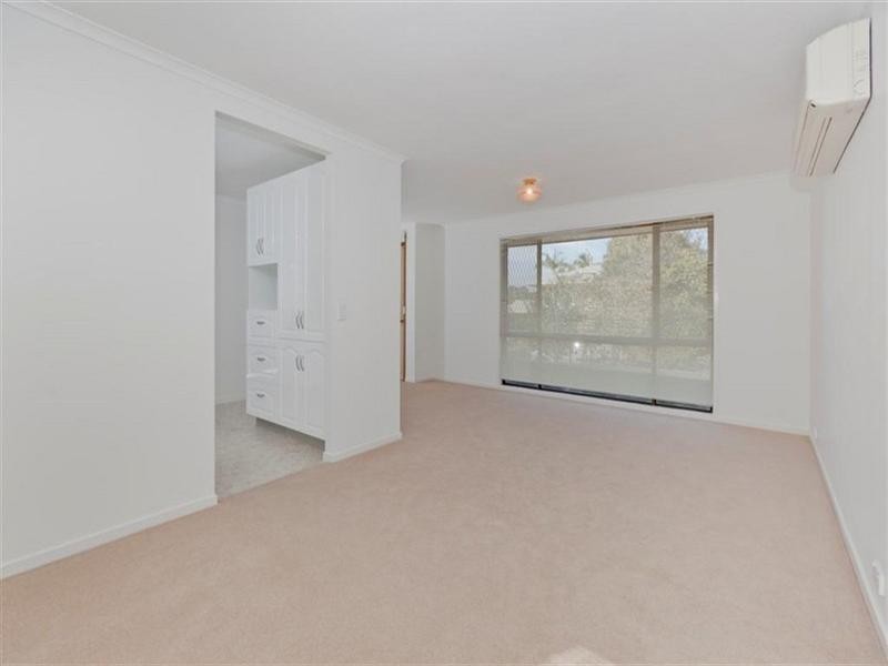 1 Boorala Crescent, Eight Mile Plains QLD 4113