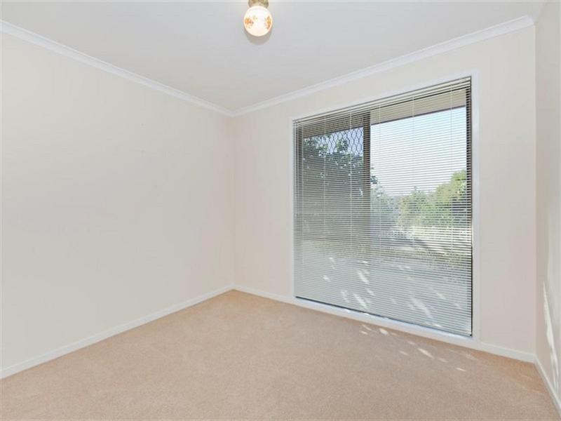 1 Boorala Crescent, Eight Mile Plains QLD 4113