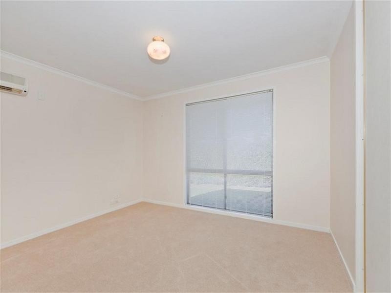 1 Boorala Crescent, Eight Mile Plains QLD 4113