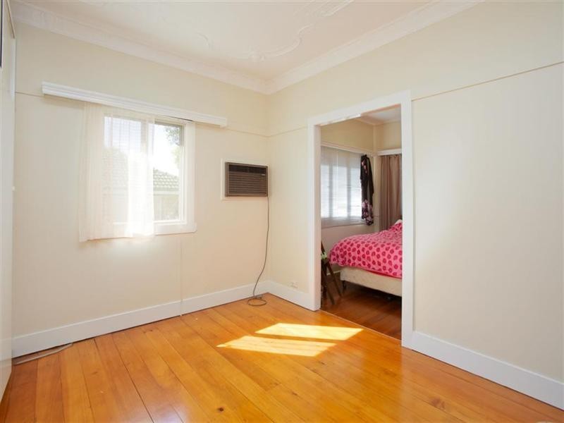 16 Gorban Street, Holland Park QLD 4121