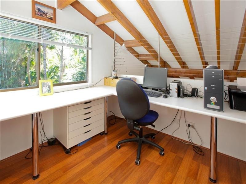 69 Brodie Street, Holland Park West QLD 4121