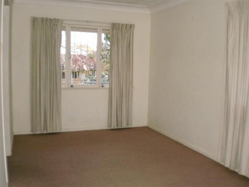 6 Bakewell Street, Mount Gravatt East QLD 4122