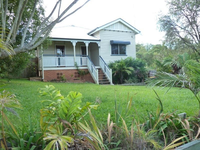 246 Oates Avenue, Holland Park QLD 4121