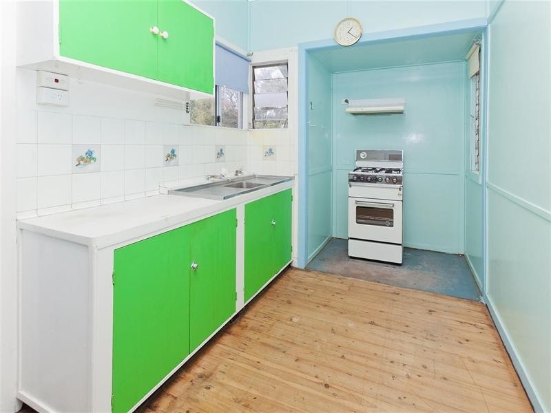 13 Esher Street, Tarragindi QLD 4121