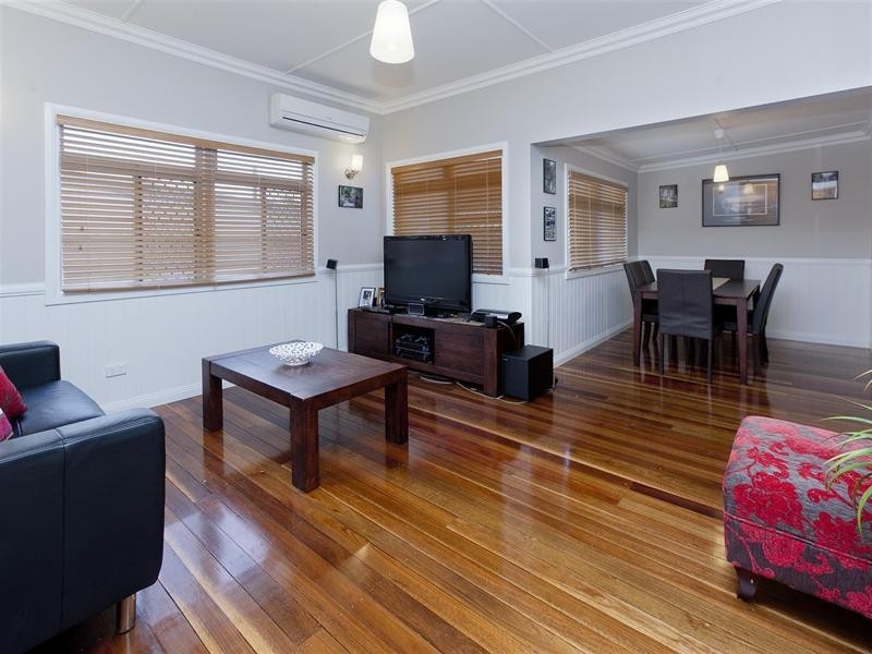 27 Spence Street, Mount Gravatt East QLD 4122