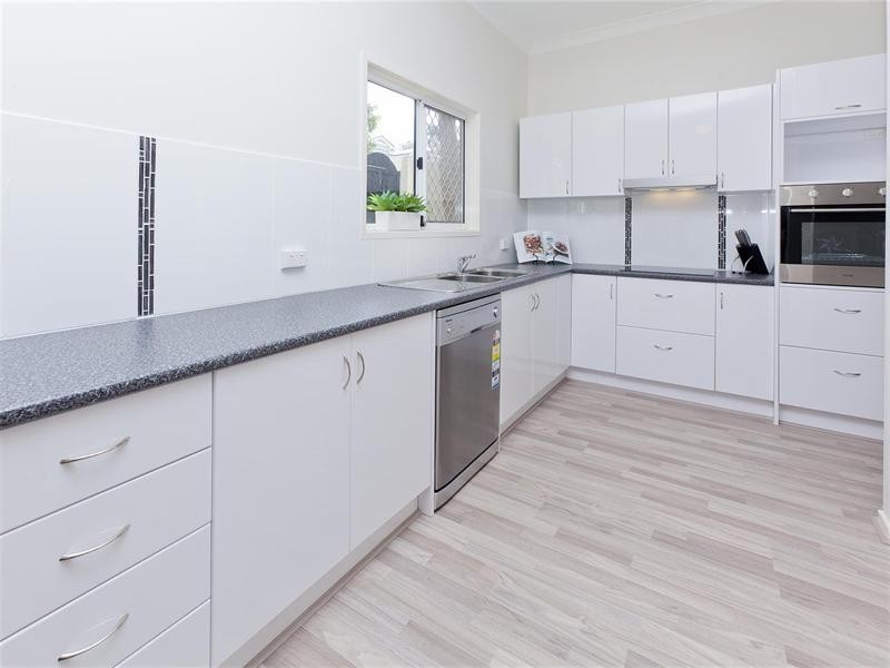 134 Cracknell Road, Tarragindi QLD 4121