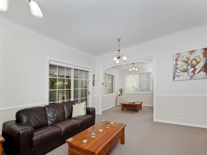 14 Blue Grass Crescent, Eight Mile Plains QLD 4113