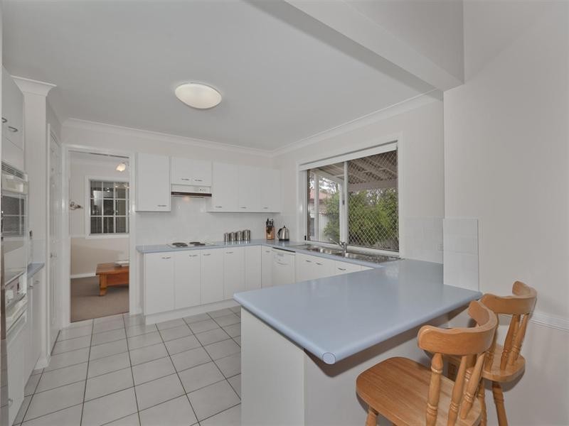 14 Blue Grass Crescent, Eight Mile Plains QLD 4113