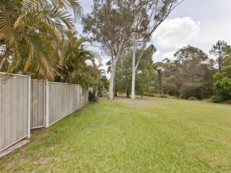 14 Blue Grass Crescent, Eight Mile Plains QLD 4113