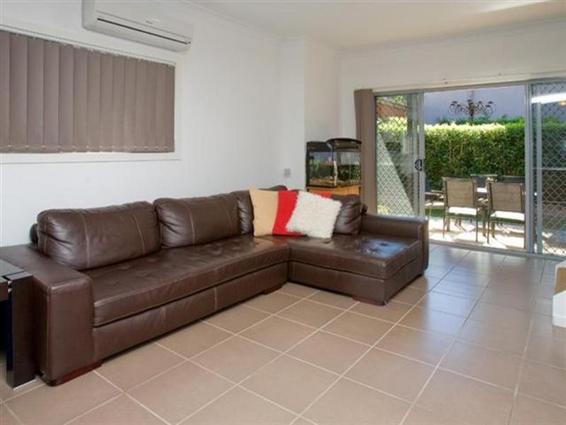 4/39 Waldheim Street, Annerley QLD 4103