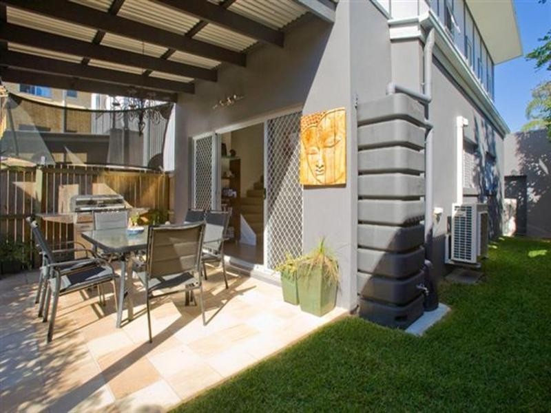 4/39 Waldheim Street, Annerley QLD 4103