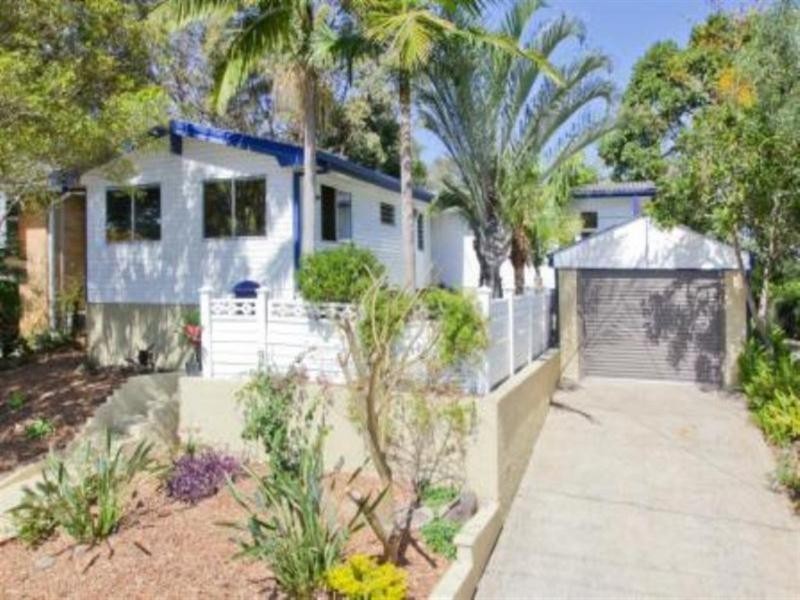 6 Nurran Streeet, Mount Gravatt East QLD 4122