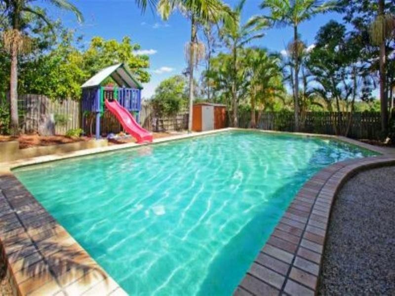 6 Nurran Streeet, Mount Gravatt East QLD 4122