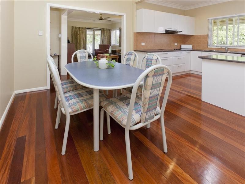 59 Latimer Street, Holland Park QLD 4121