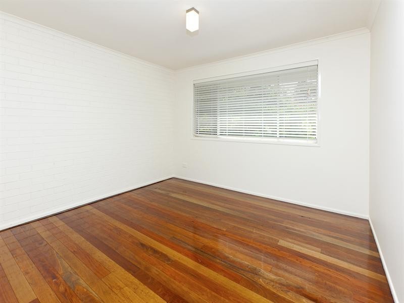 3/3 Honeysuckle Street, Mansfield QLD 4122