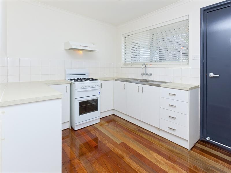 3/3 Honeysuckle Street, Mansfield QLD 4122