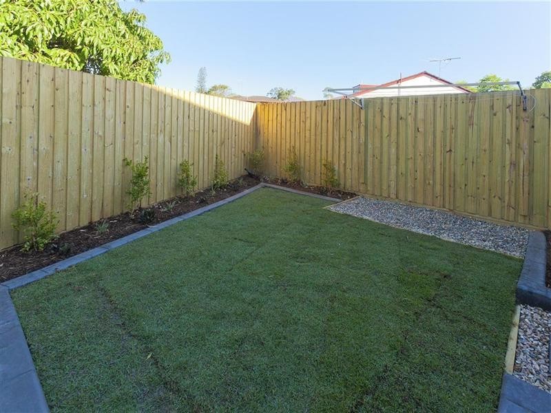 3/3 Honeysuckle Street, Mansfield QLD 4122