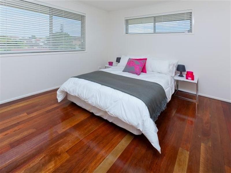 6/3 Honeysuckle Street, Mansfield QLD 4122