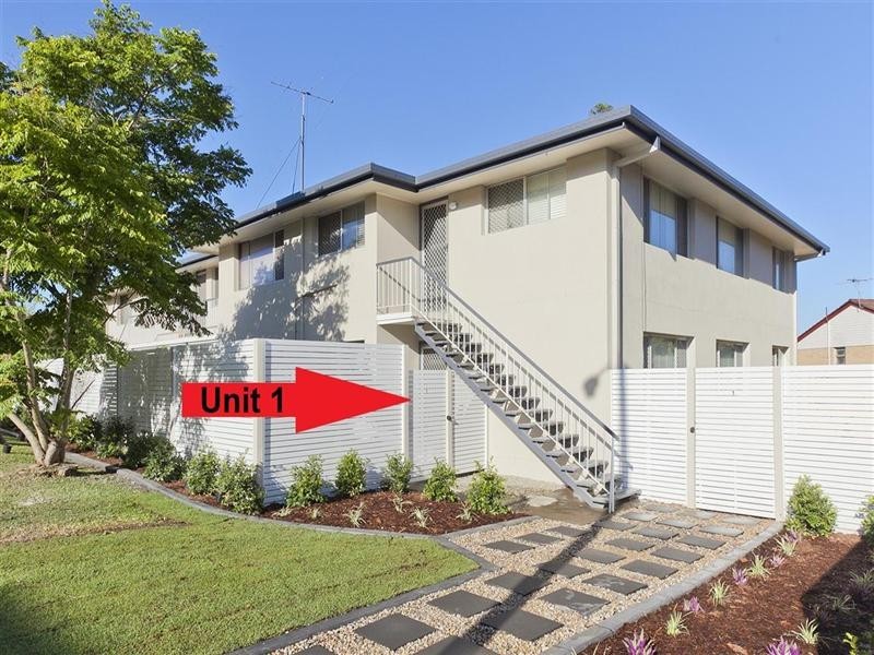 1/3 Honeysuckle Street, Mansfield QLD 4122
