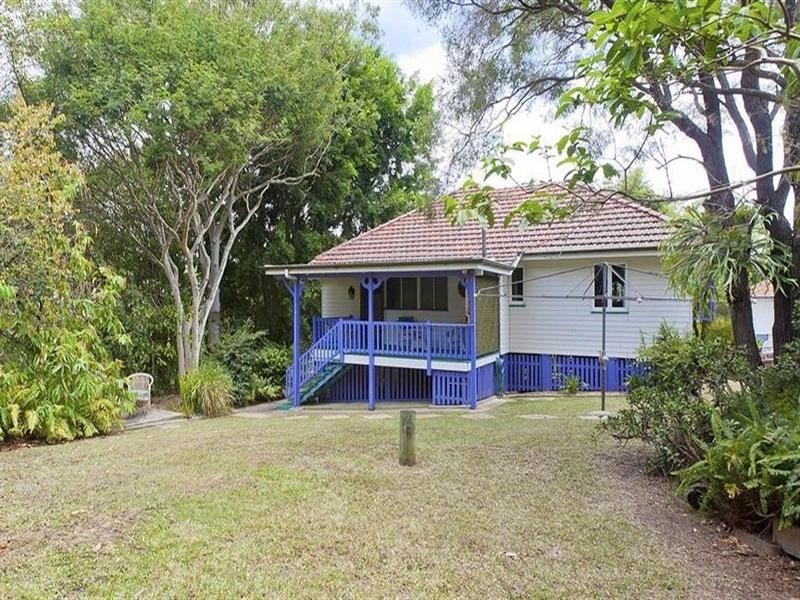 38 Balis Street, Holland Park West QLD 4121