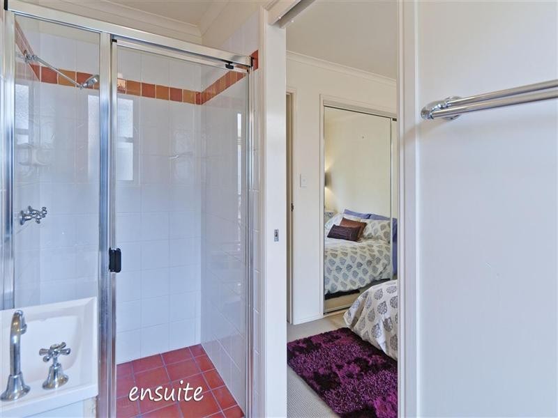 2/188 Broadwater Road, Mansfield QLD 4122