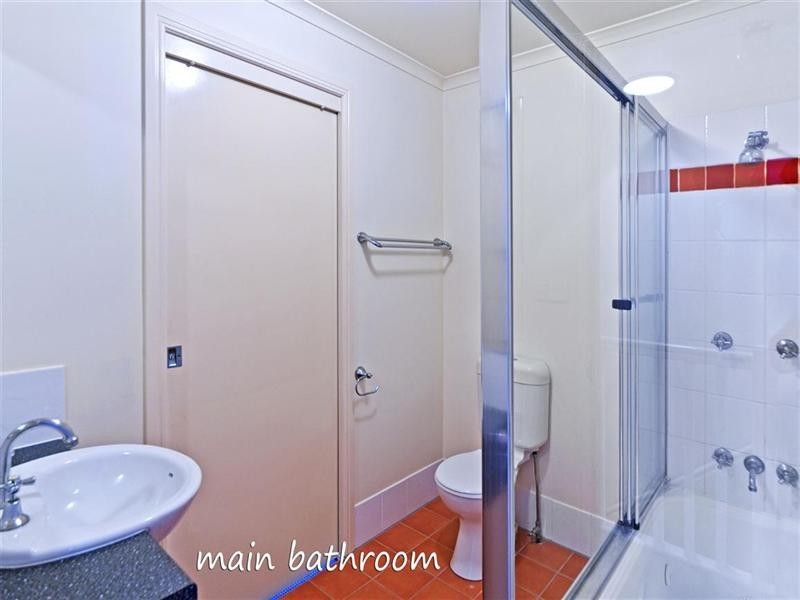 2/188 Broadwater Road, Mansfield QLD 4122