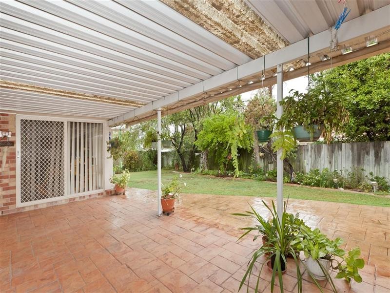 18 Lindeman Place, Eight Mile Plains QLD 4113