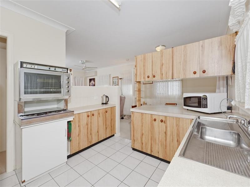 132 Laura Street, Tarragindi QLD 4121