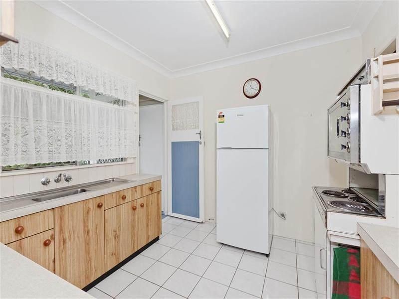 132 Laura Street, Tarragindi QLD 4121