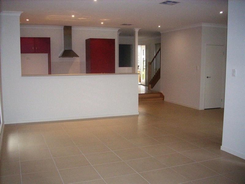 40 Boronia Street, Holland Park West QLD 4121