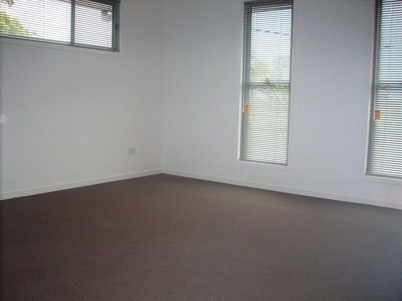 40 Boronia Street, Holland Park West QLD 4121