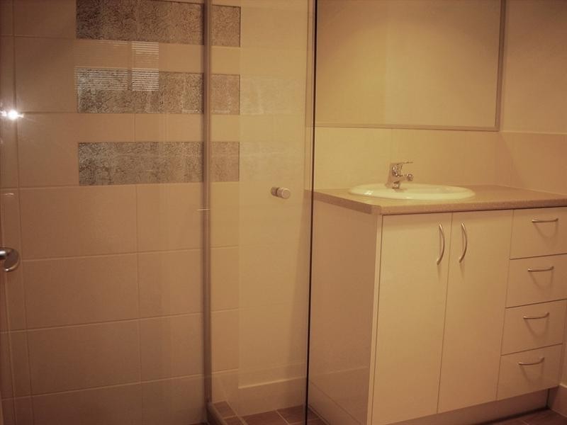 40 Boronia Street, Holland Park West QLD 4121