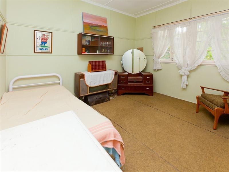 86 Halland Terrace, Camp Hill QLD 4152