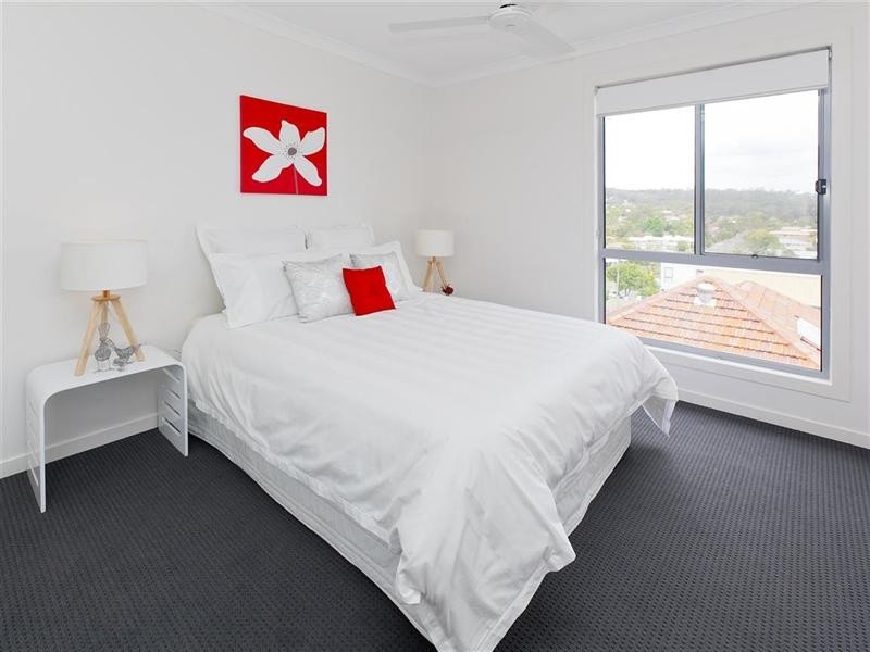 4/41 Cambridge Street, Carina Heights QLD 4152