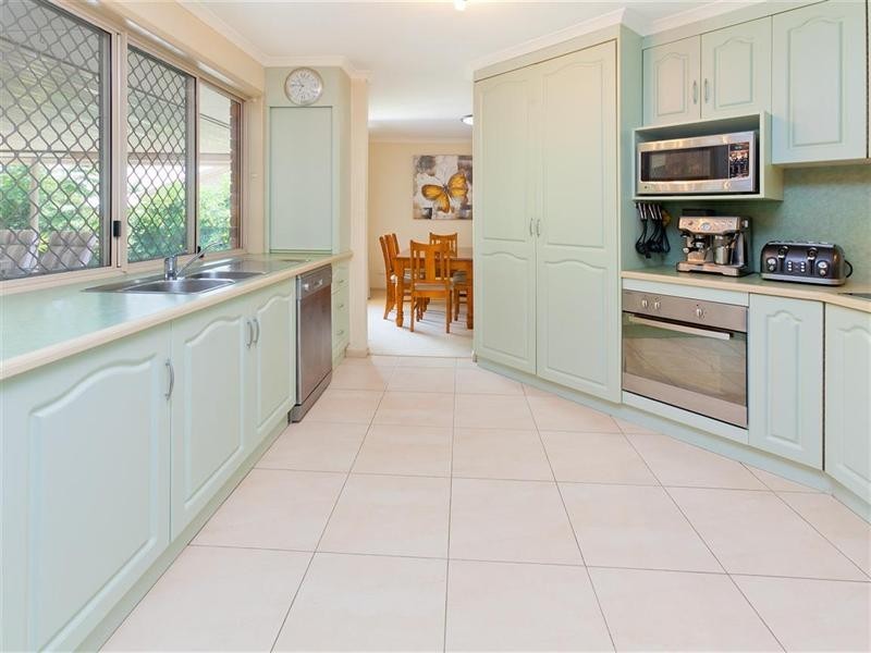 68 Goorari Street, Eight Mile Plains QLD 4113