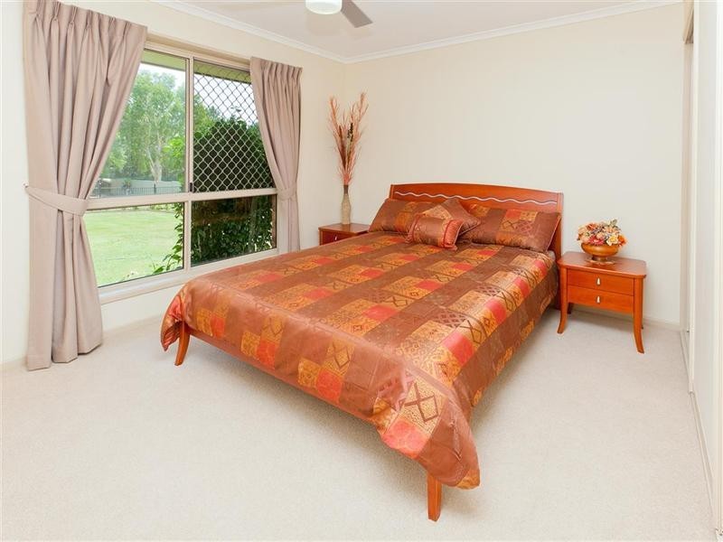 68 Goorari Street, Eight Mile Plains QLD 4113