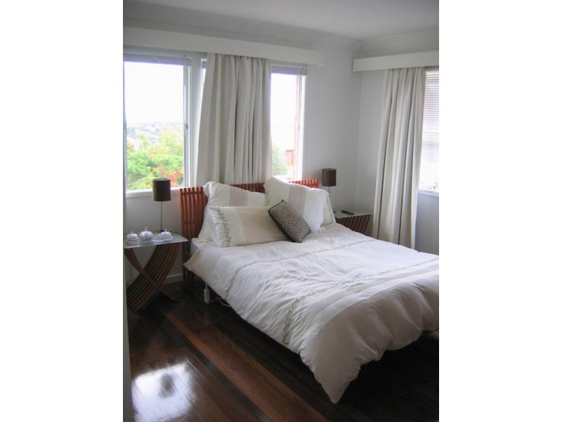 39 Dagmar Street, Holland Park West QLD 4121