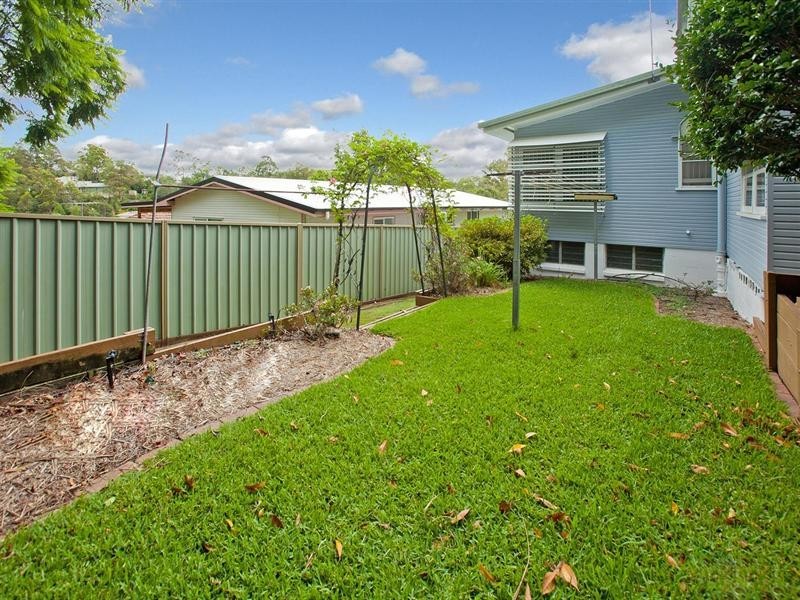 12 Greycliffe Street, Mount Gravatt East QLD 4122