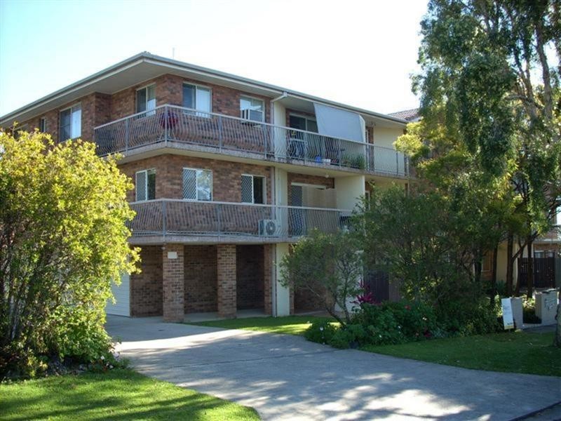 6/16 Swain Street, Holland Park West QLD 4121