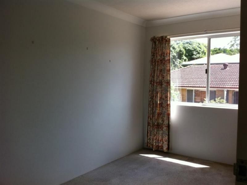 6/16 Swain Street, Holland Park West QLD 4121