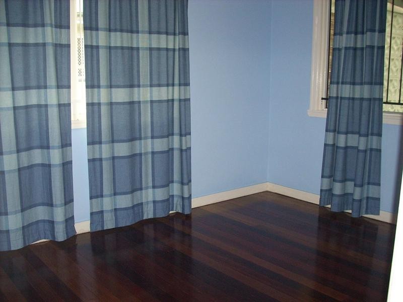 18 Roscoe Street, Holland Park QLD 4121