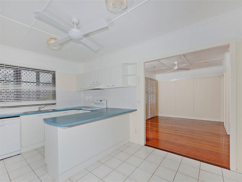 69 Dunbar Street, Mount Gravatt East QLD 4122
