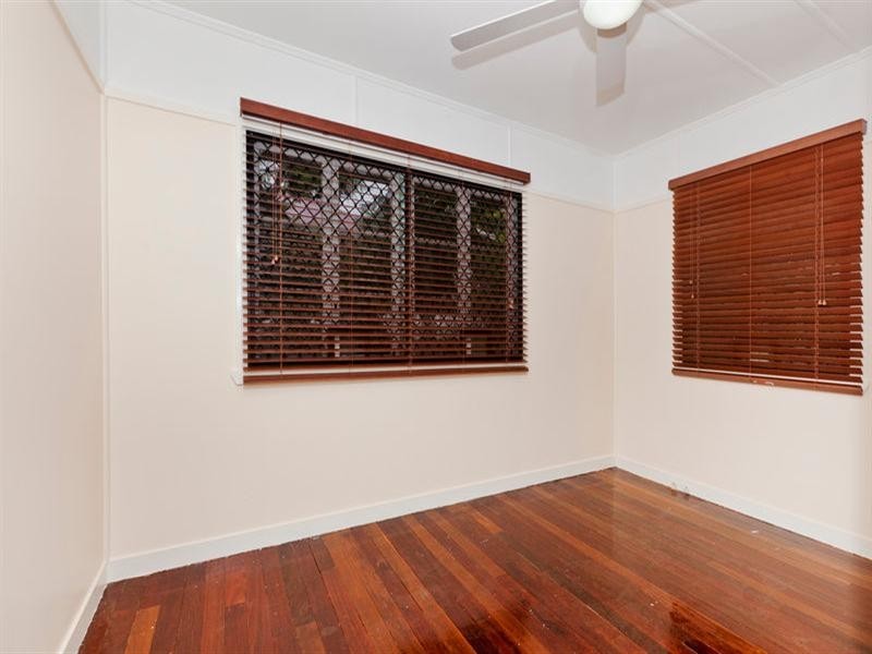 69 Dunbar Street, Mount Gravatt East QLD 4122