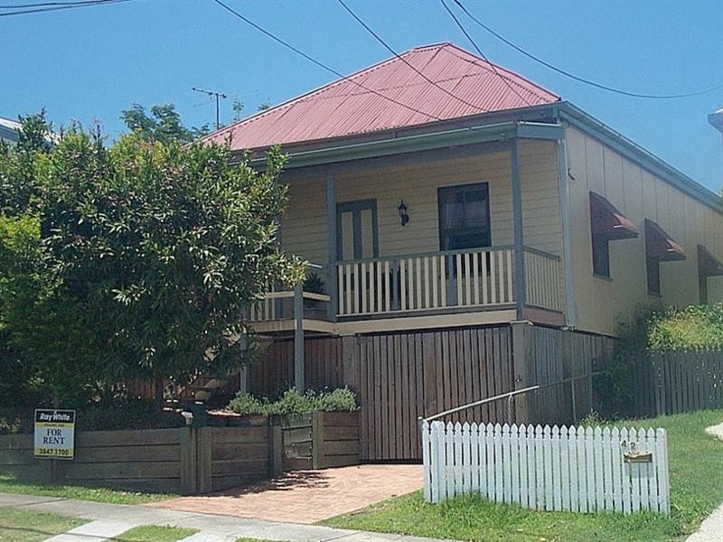 40 Beatrice Street, Greenslopes QLD 4120