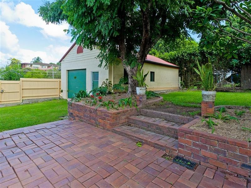 129 Lloyd Street, Camp Hill QLD 4152