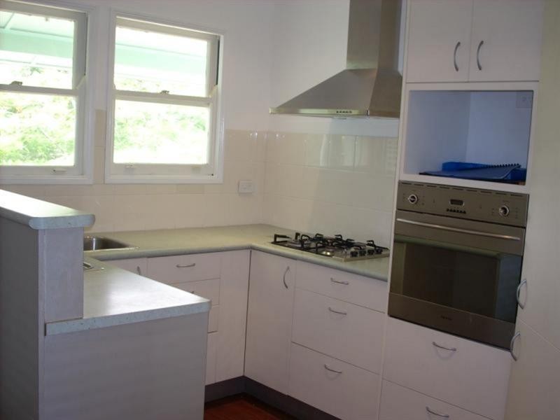 137 Sterculia Avenue, Holland Park West QLD 4121