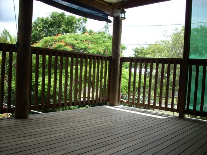 137 Sterculia Avenue, Holland Park West QLD 4121